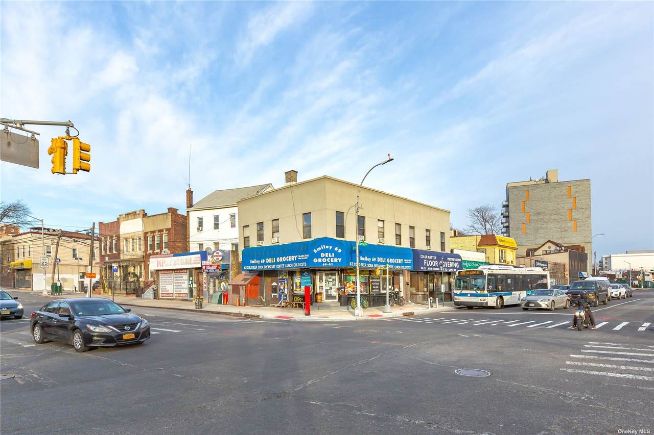 69-01 Queens Boulevard - Photo 1