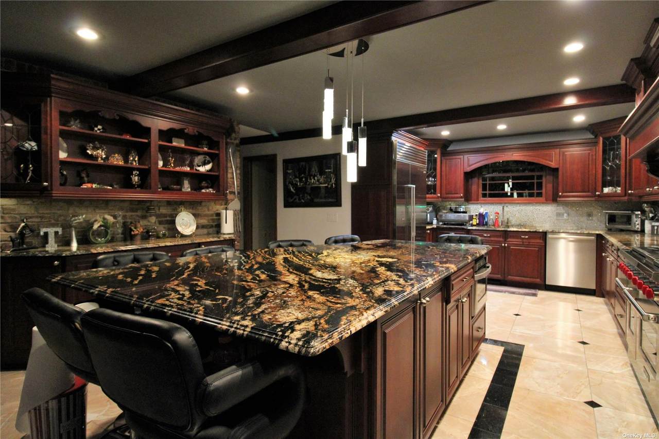 4 Conklin Road - Photo 1