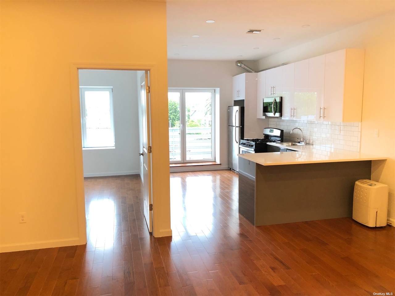 66-05 Myrtle Avenue - Photo 1