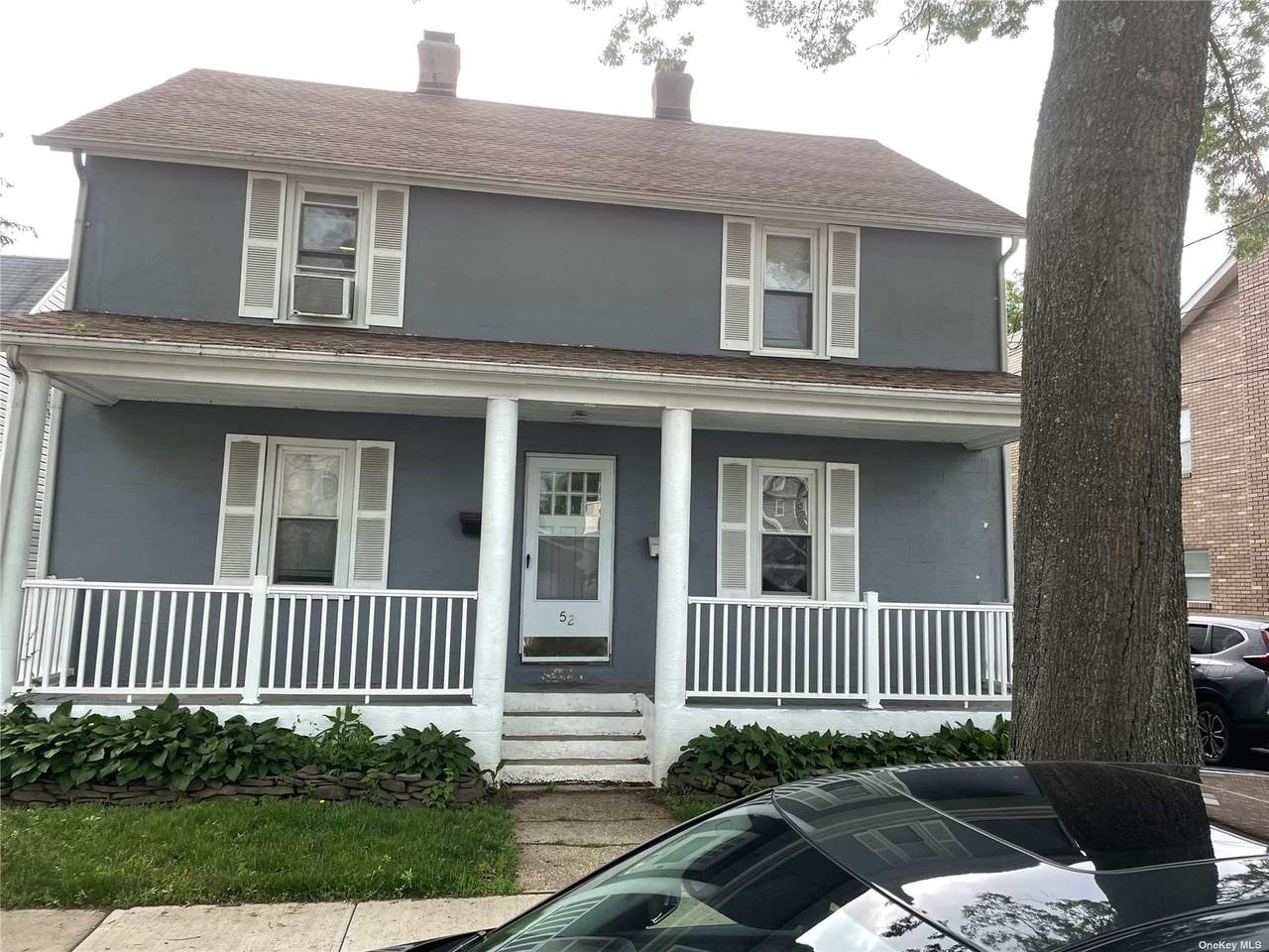 52 Lafayette Avenue - Photo 1
