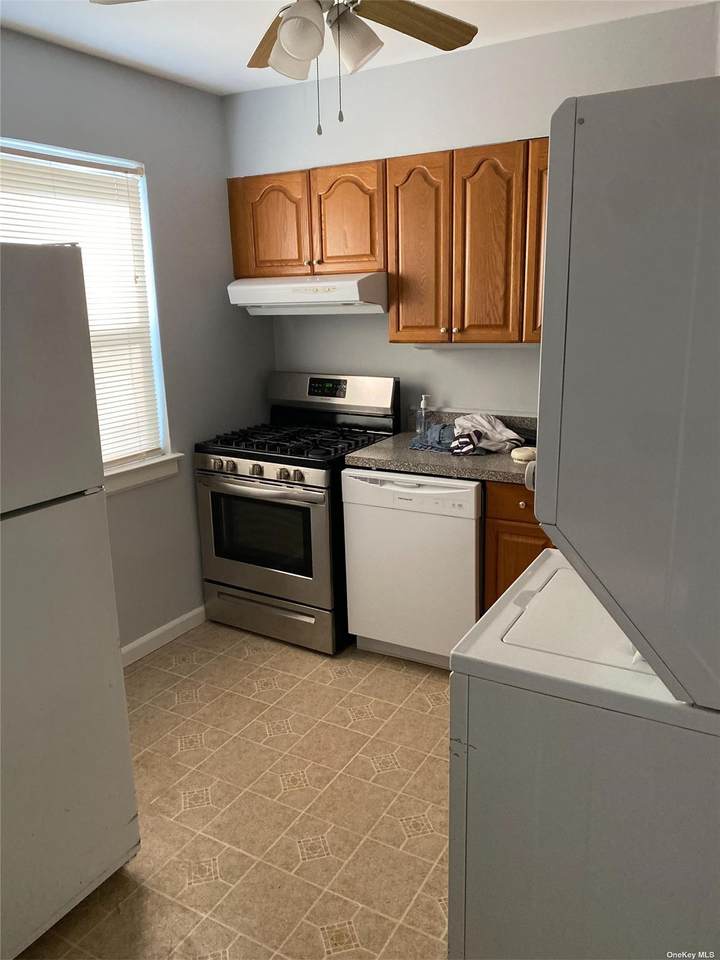 260-56 75th Ave Gardens - Photo 1
