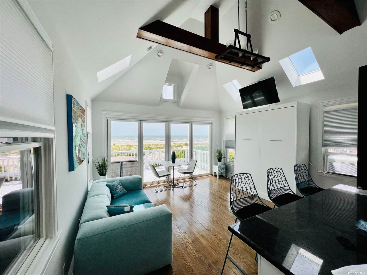 833 Oceanfront - Photo 1
