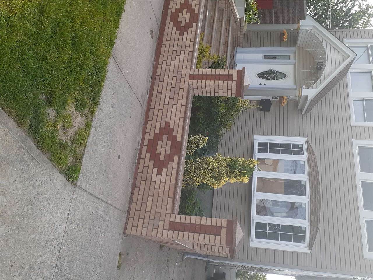 147-58 Arlington Terrace - Photo 1