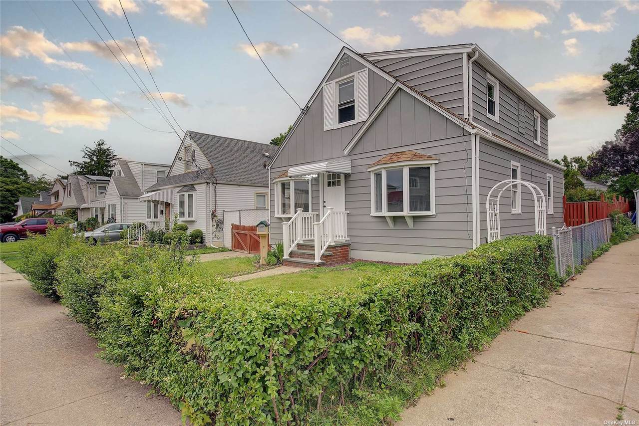 1580 Madison Street - Photo 1