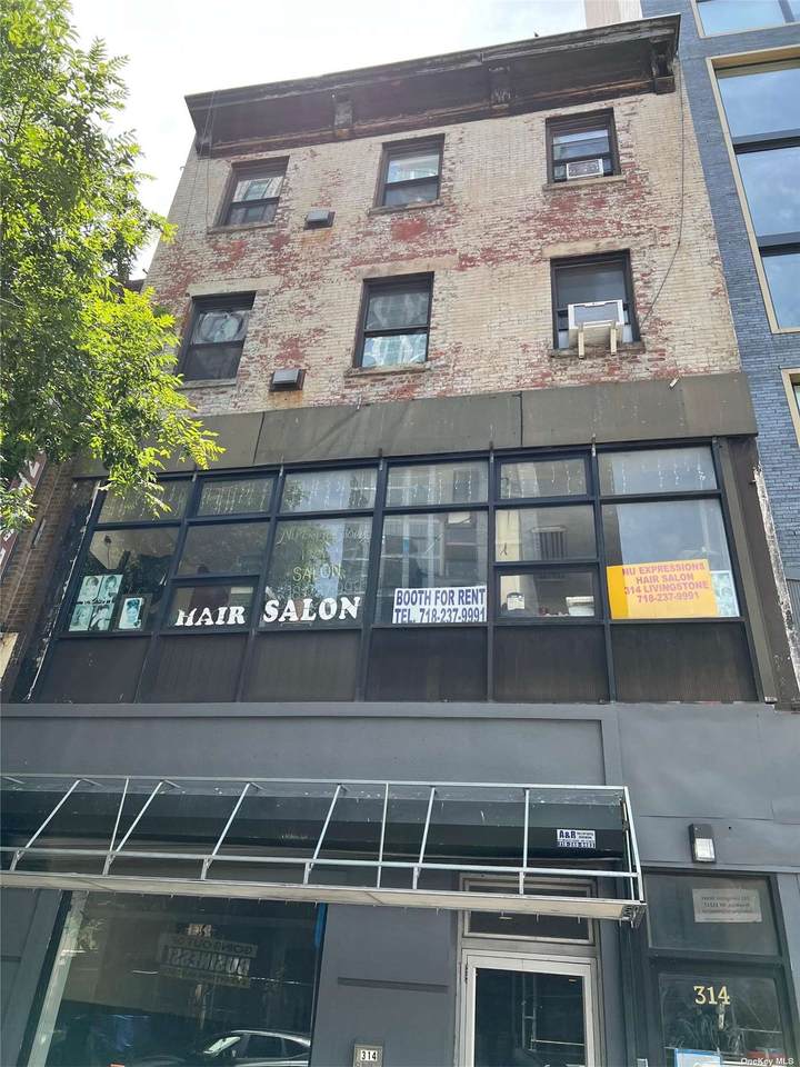 314 Livingston Street - Photo 1