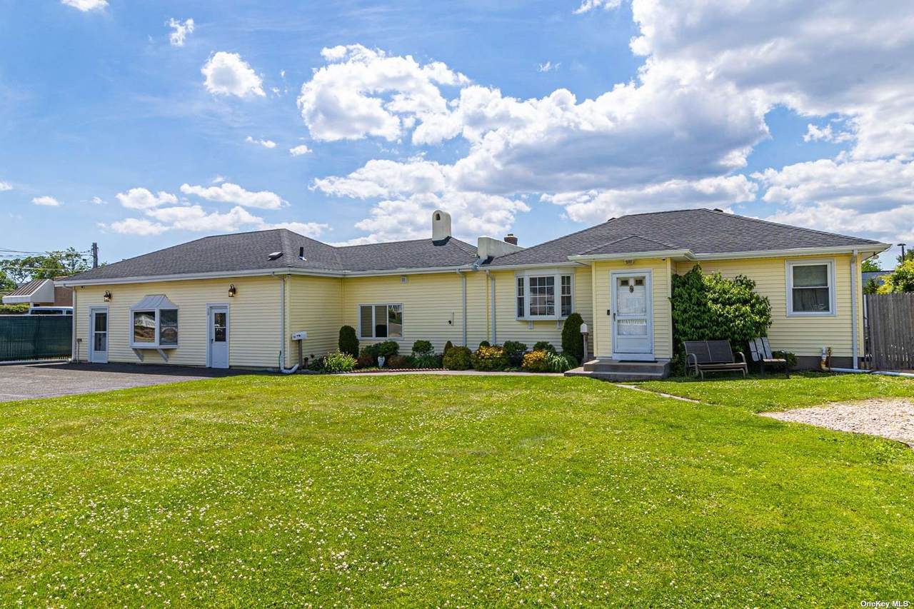 10 Willowbrook Avenue - Photo 1