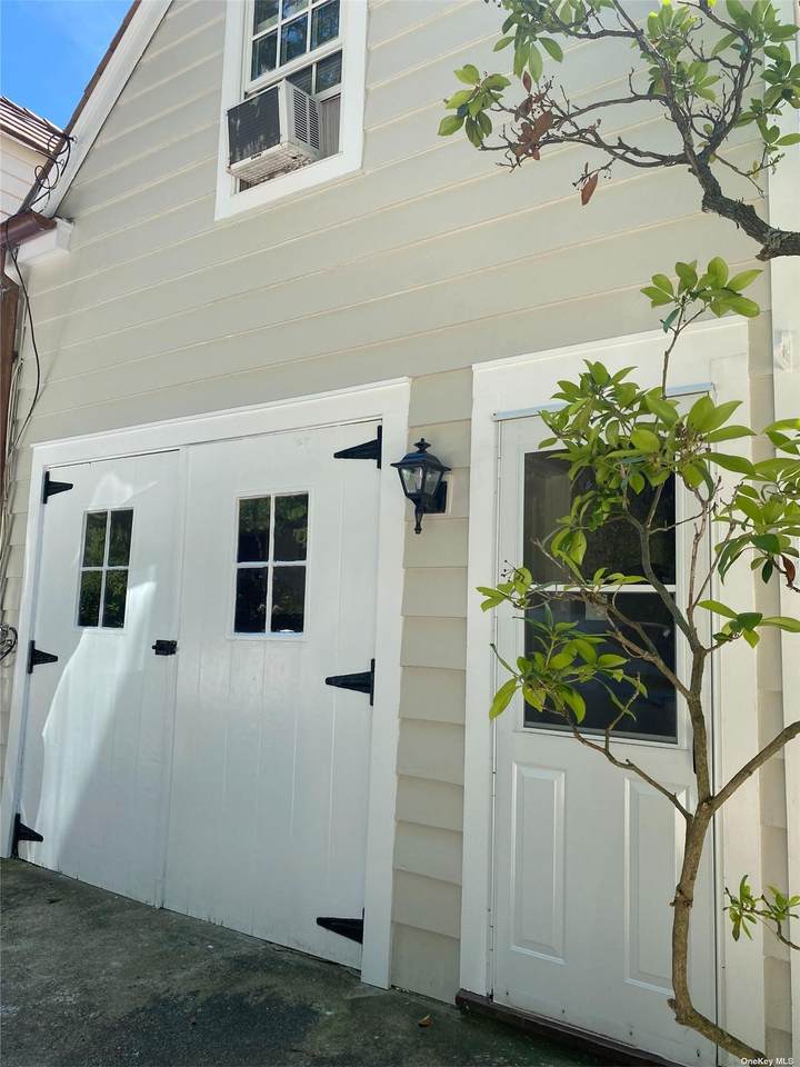 85 Piping Rock Road - Photo 1