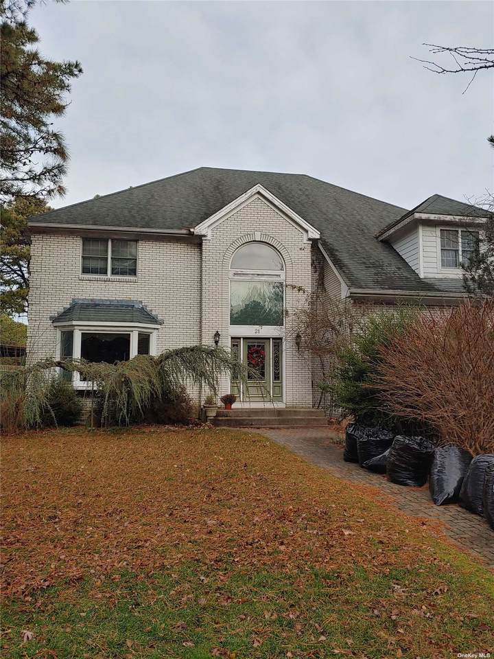 21 Pine Edge Place - Photo 1