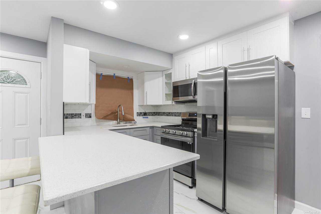 595 County Line Road - Photo 1