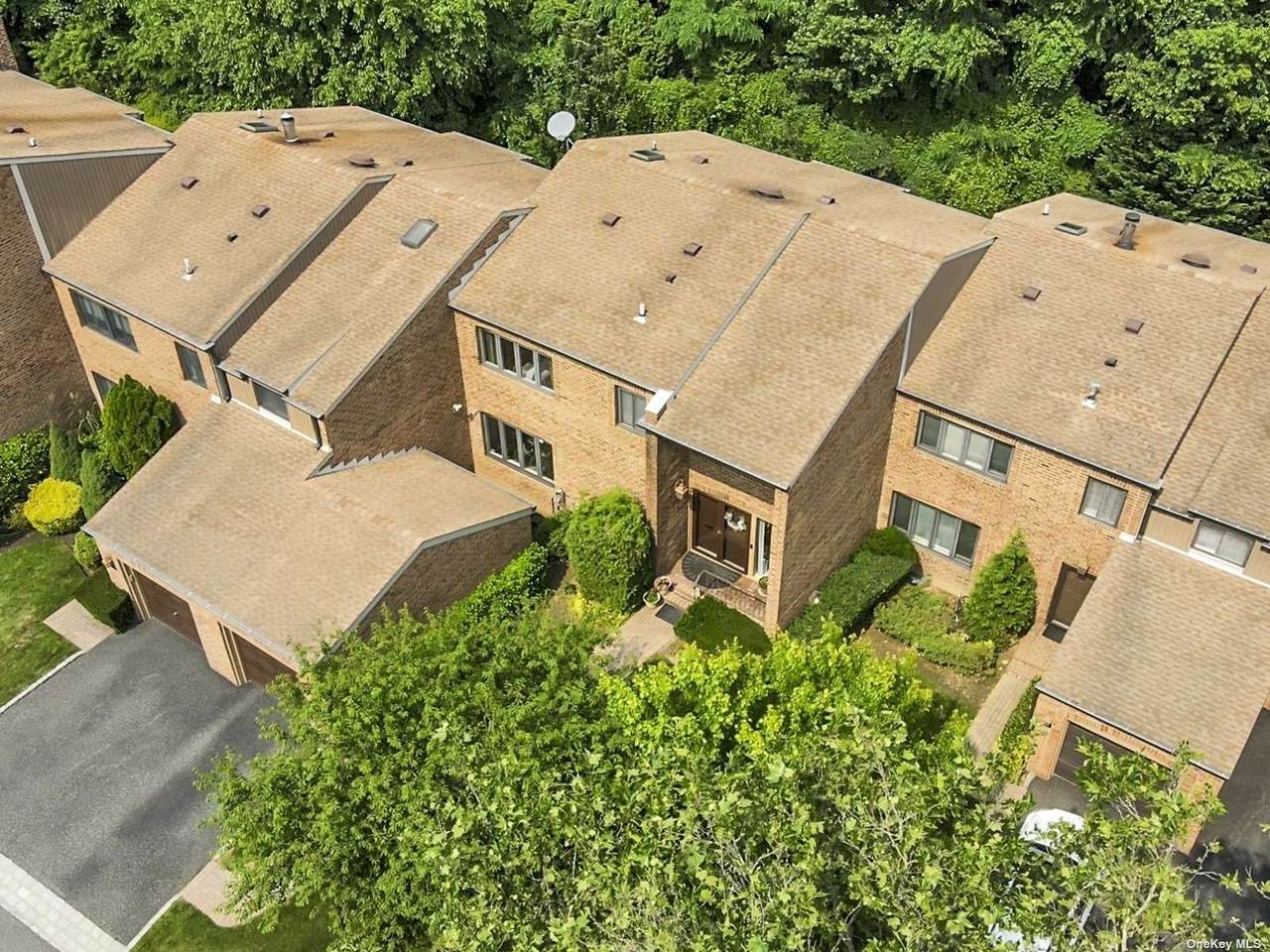 72 Windsor Gate Drive - Photo 1