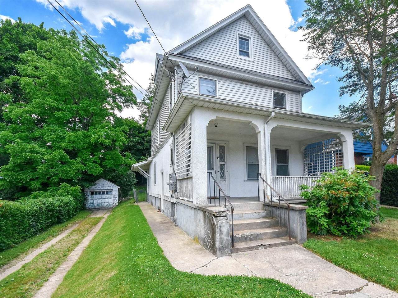 35 Herbert Avenue - Photo 1