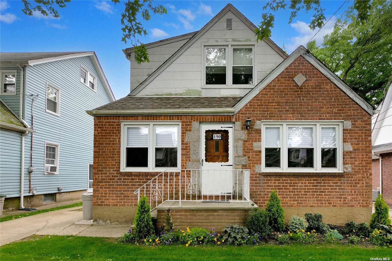 190 Violet Avenue - Photo 1