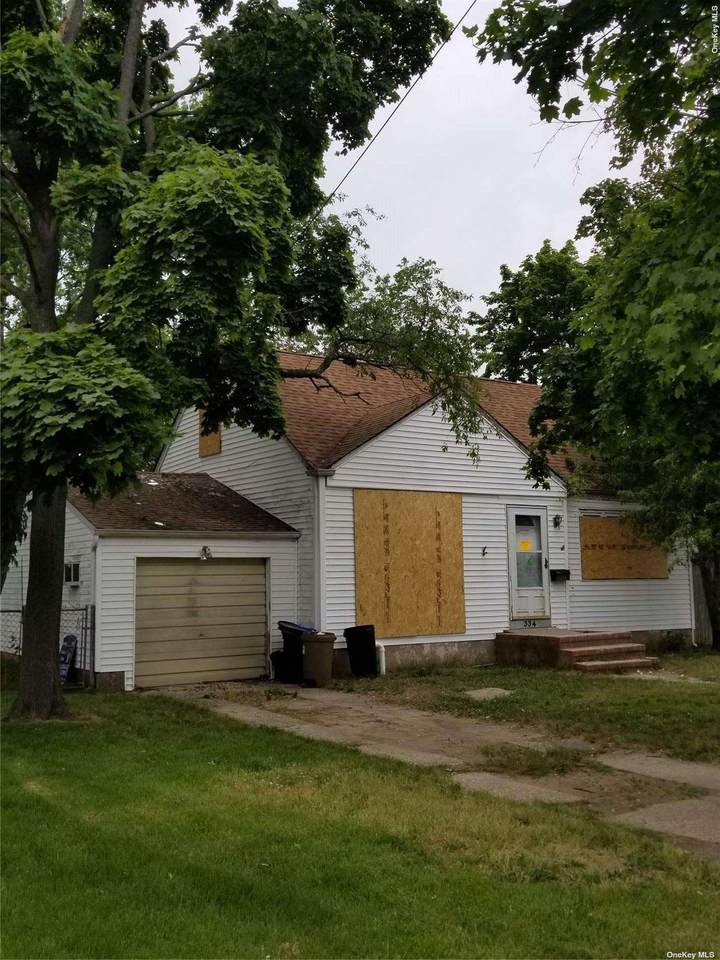 334 11th Street - Photo 1