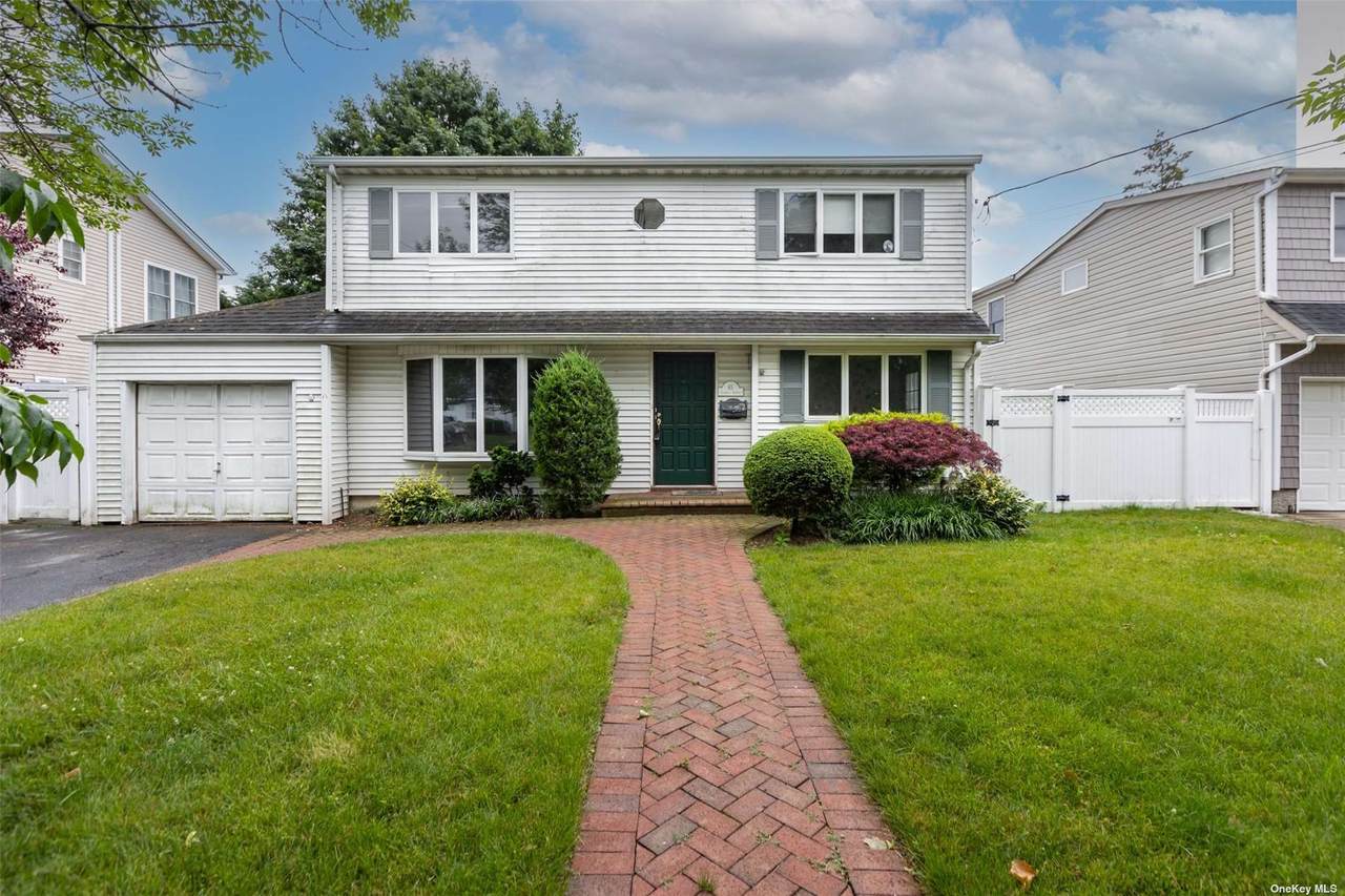 65 Gianelli Avenue - Photo 1