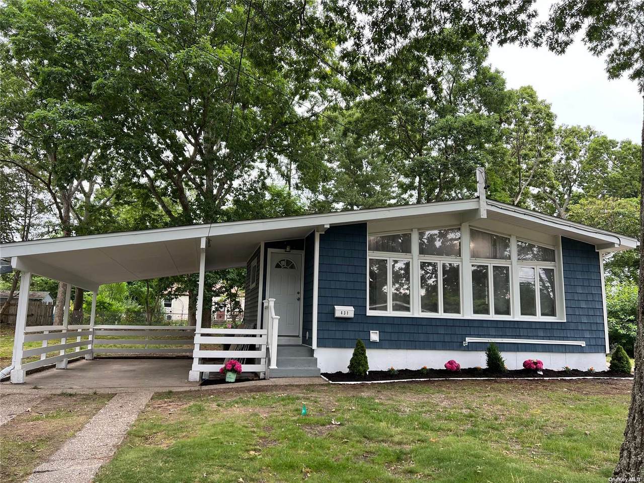 431 Renee Drive - Photo 1