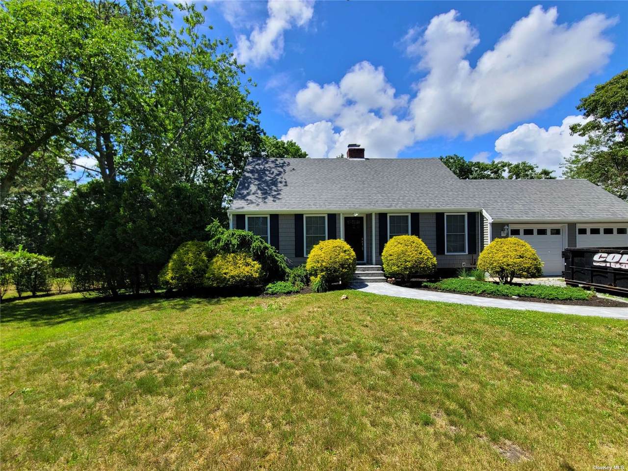 380 Deer Drive - Photo 1