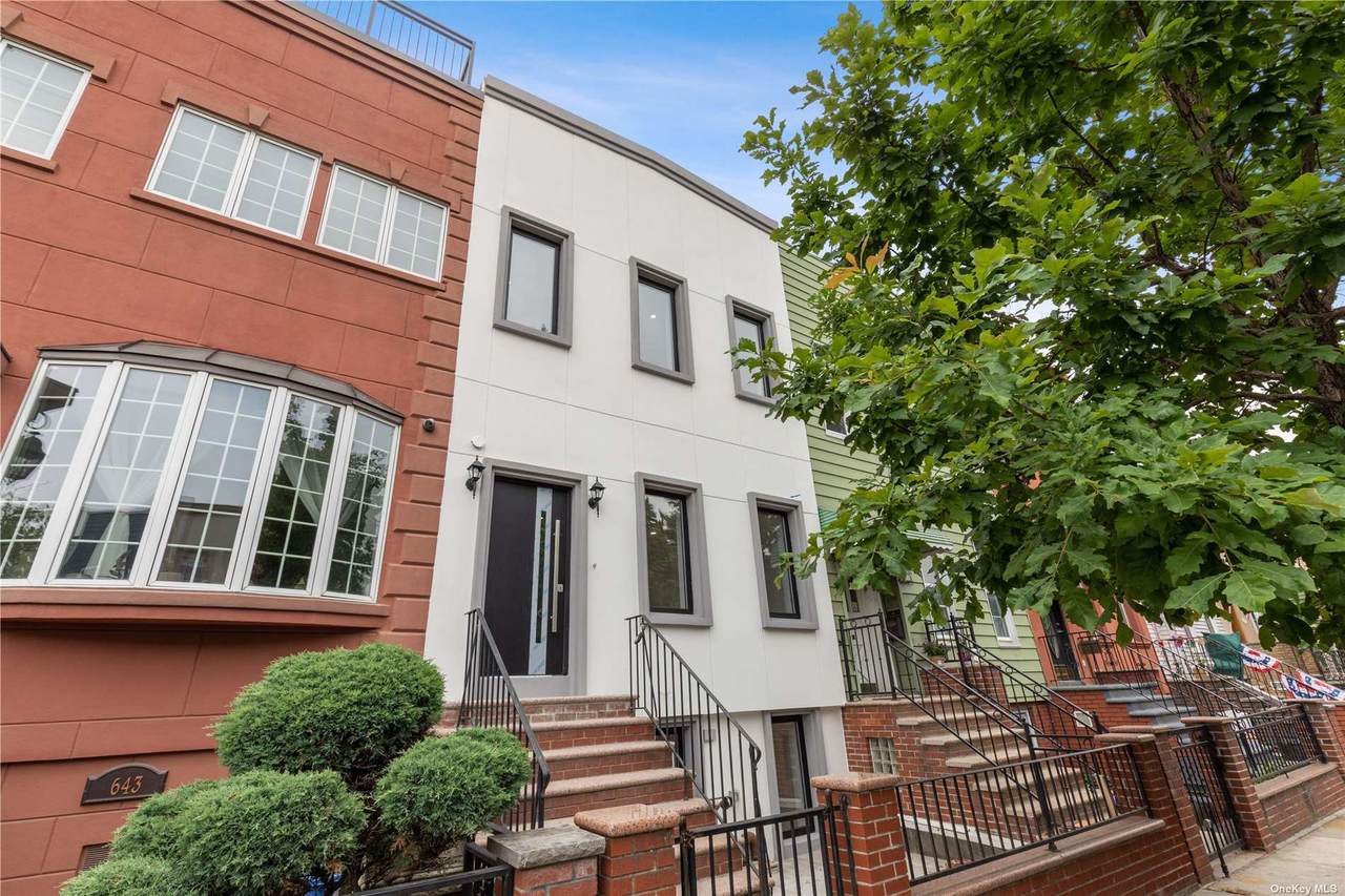 645 Humboldt Street - Photo 1