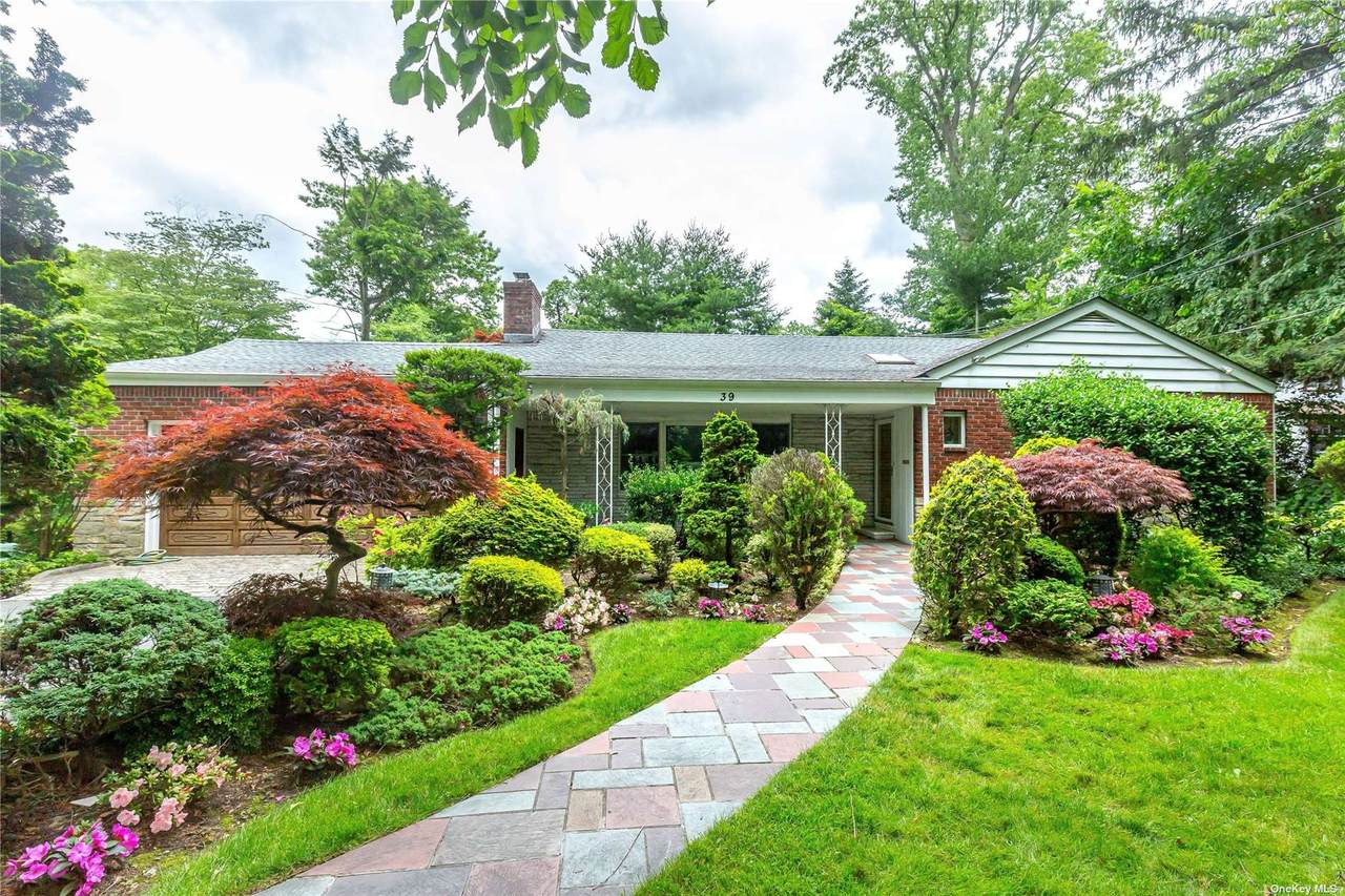 39 Bayview - Photo 1