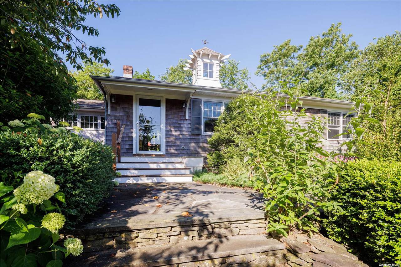 5375 New Suffolk Avenue - Photo 1