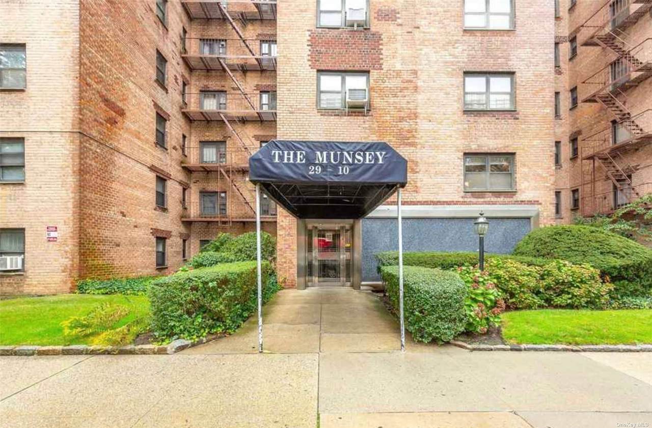 29-10 137th - Photo 1