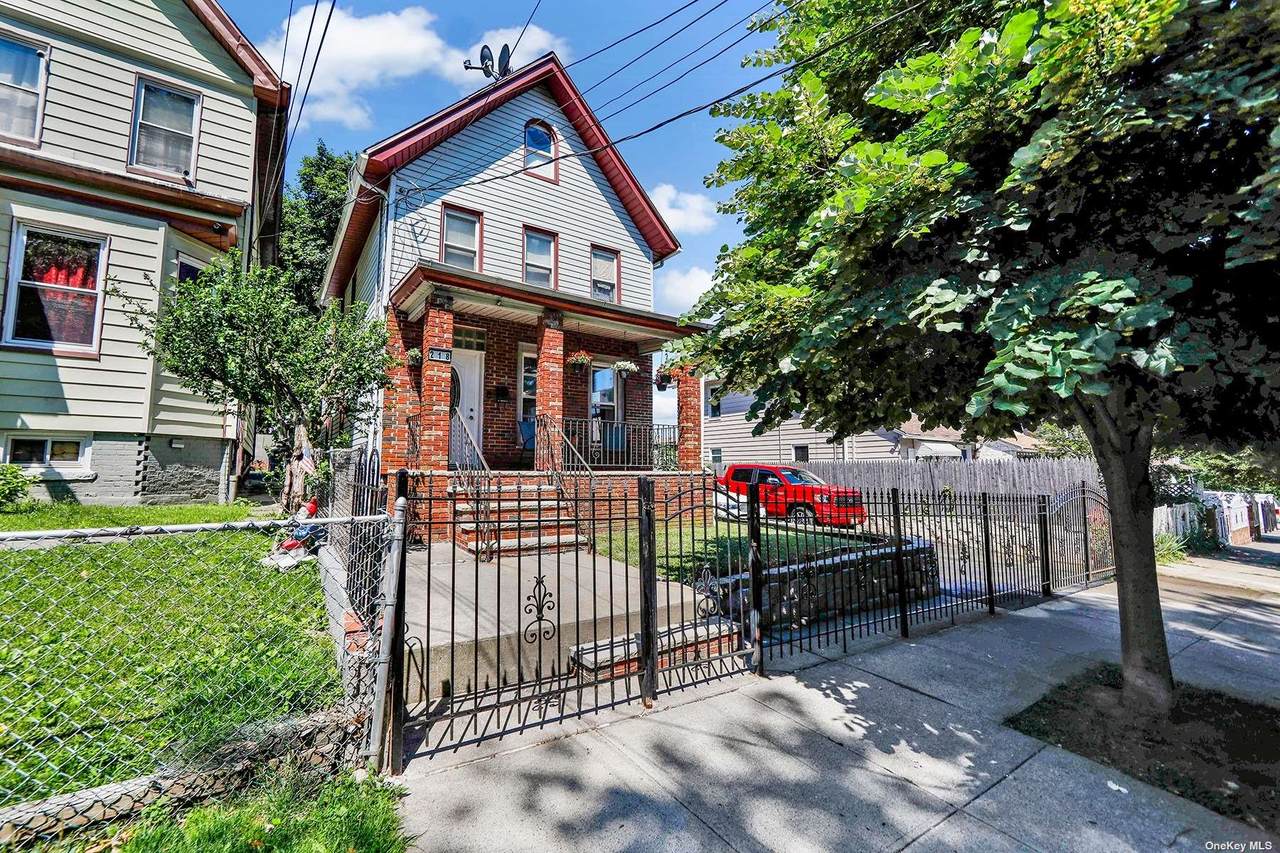 218 Elm Street - Photo 1