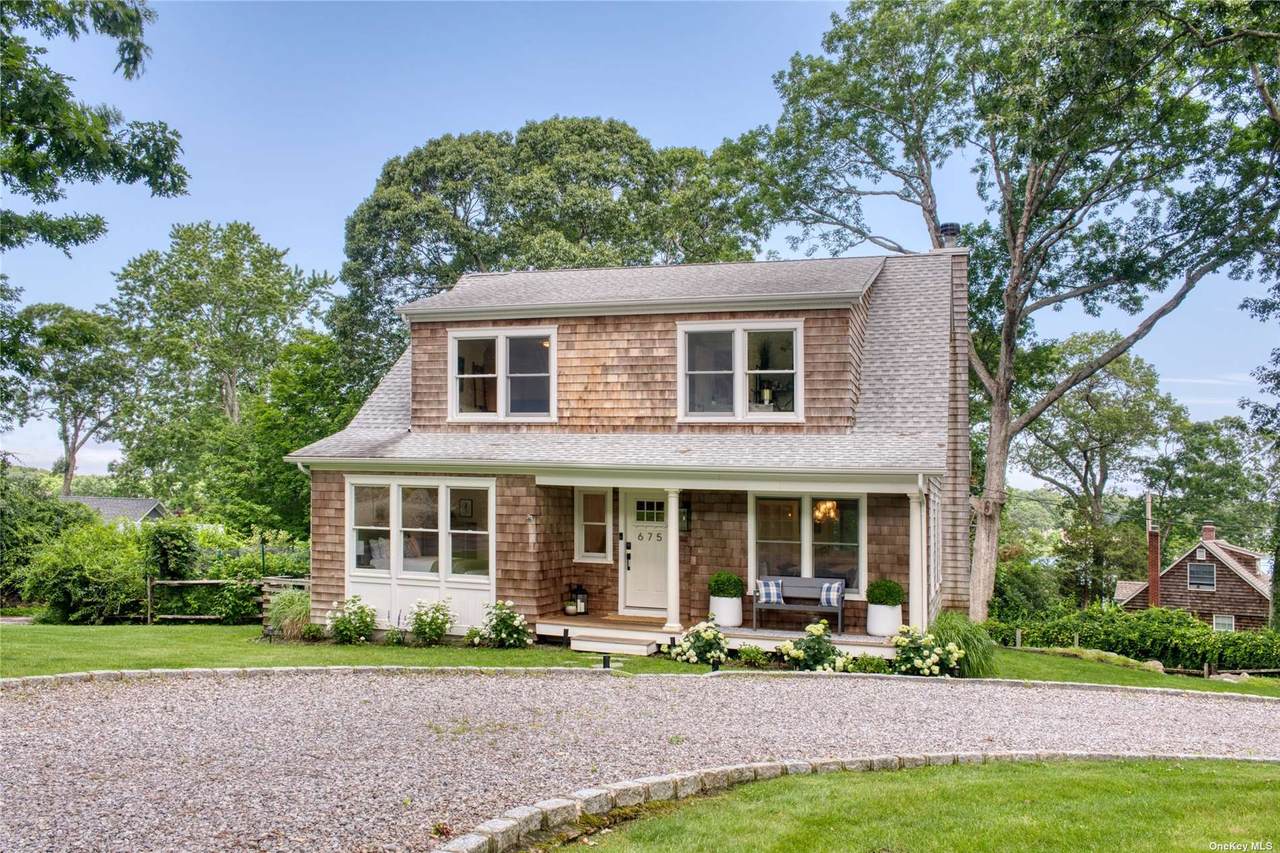 675 Birch Avenue - Photo 1