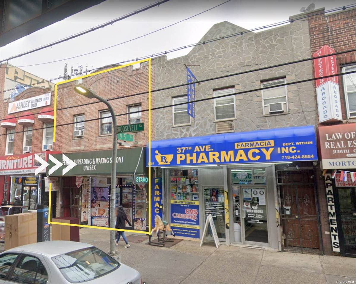 95-05 Roosevelt Avenue - Photo 1