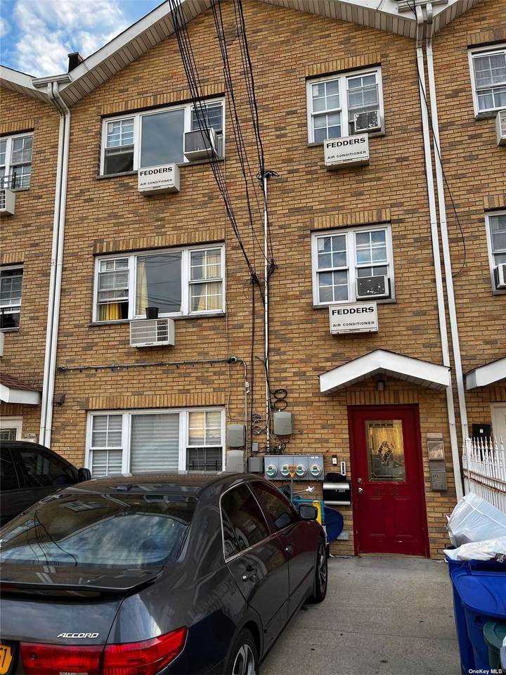 101-52 99th Street - Photo 1