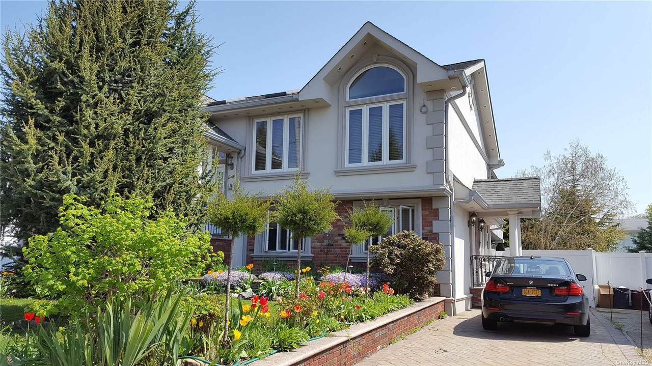 548 Strong Avenue - Photo 1