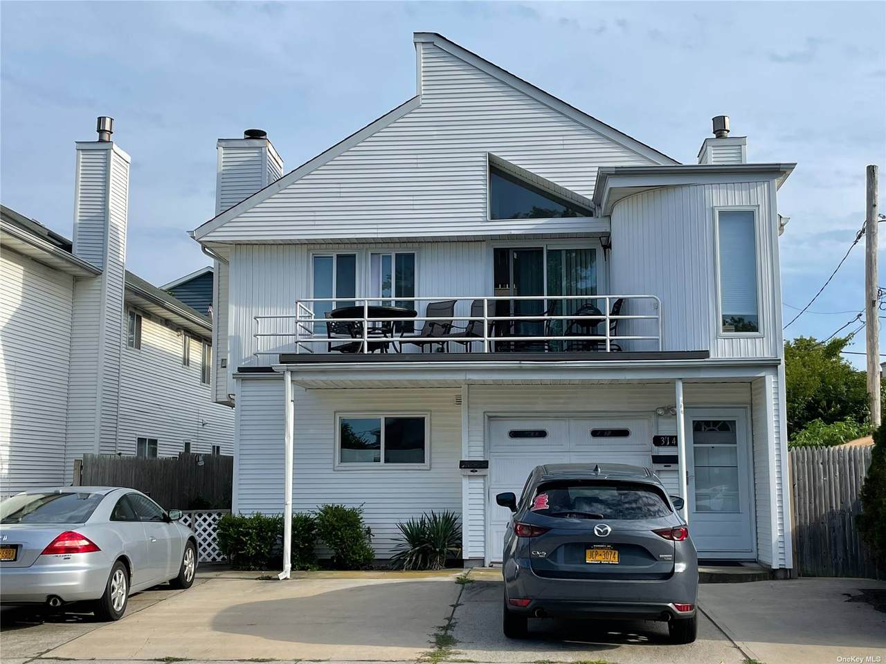 314 Hudson Street - Photo 1