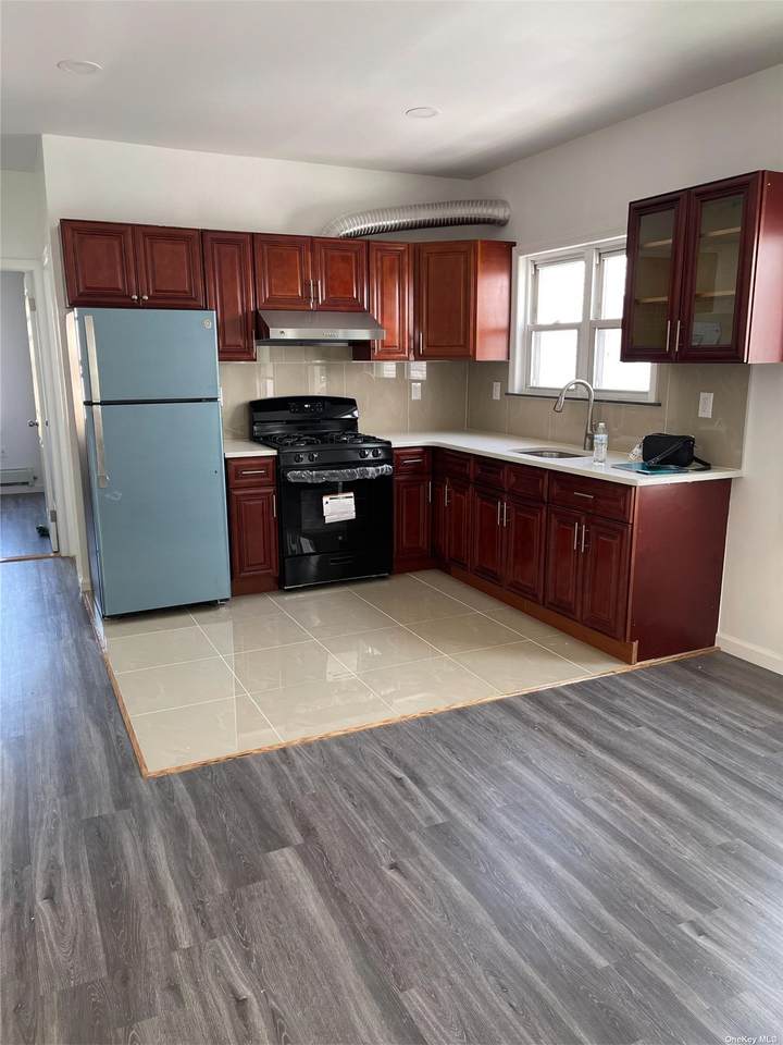 101-43 109th Street - Photo 1