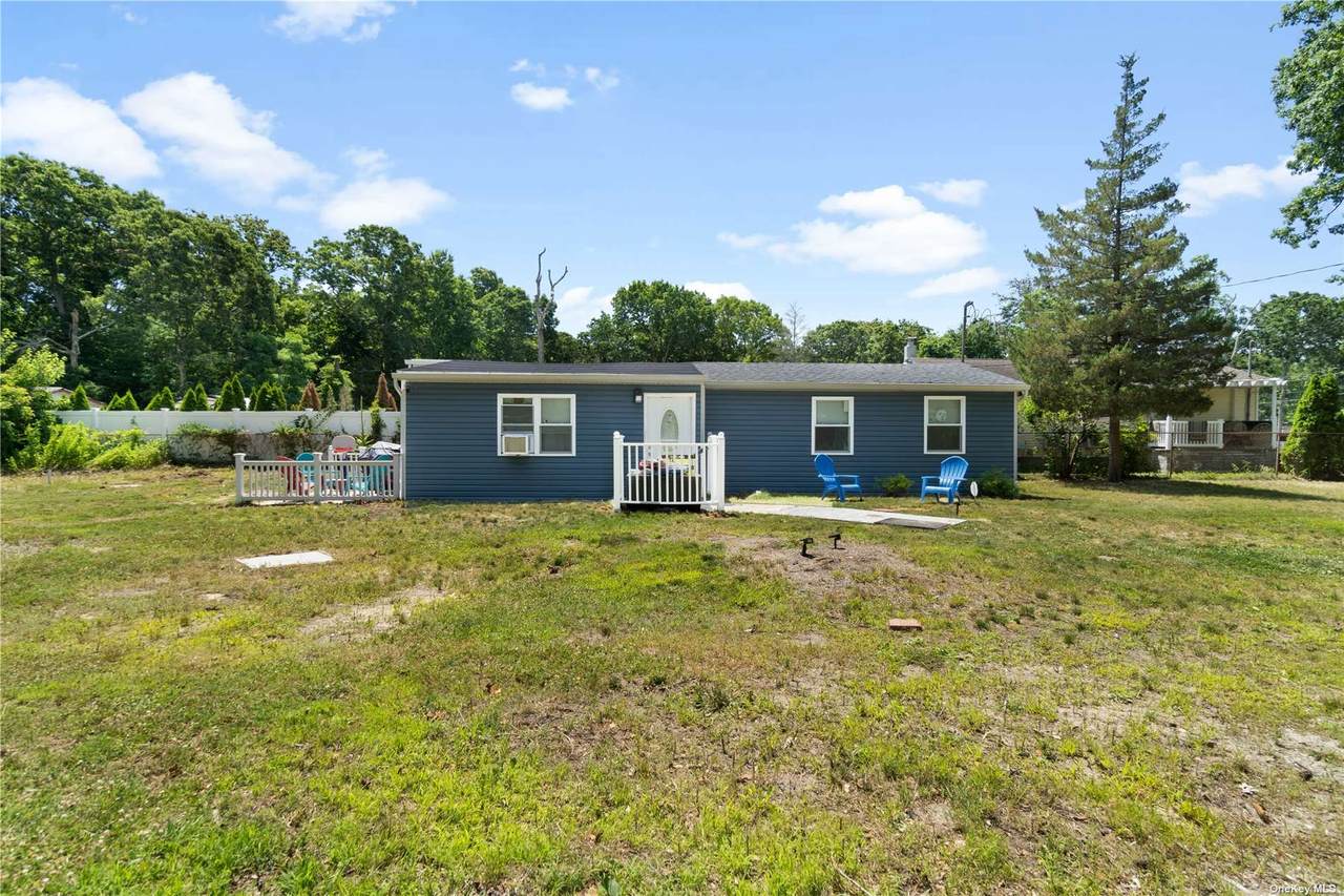 17 Wilson Avenue - Photo 1
