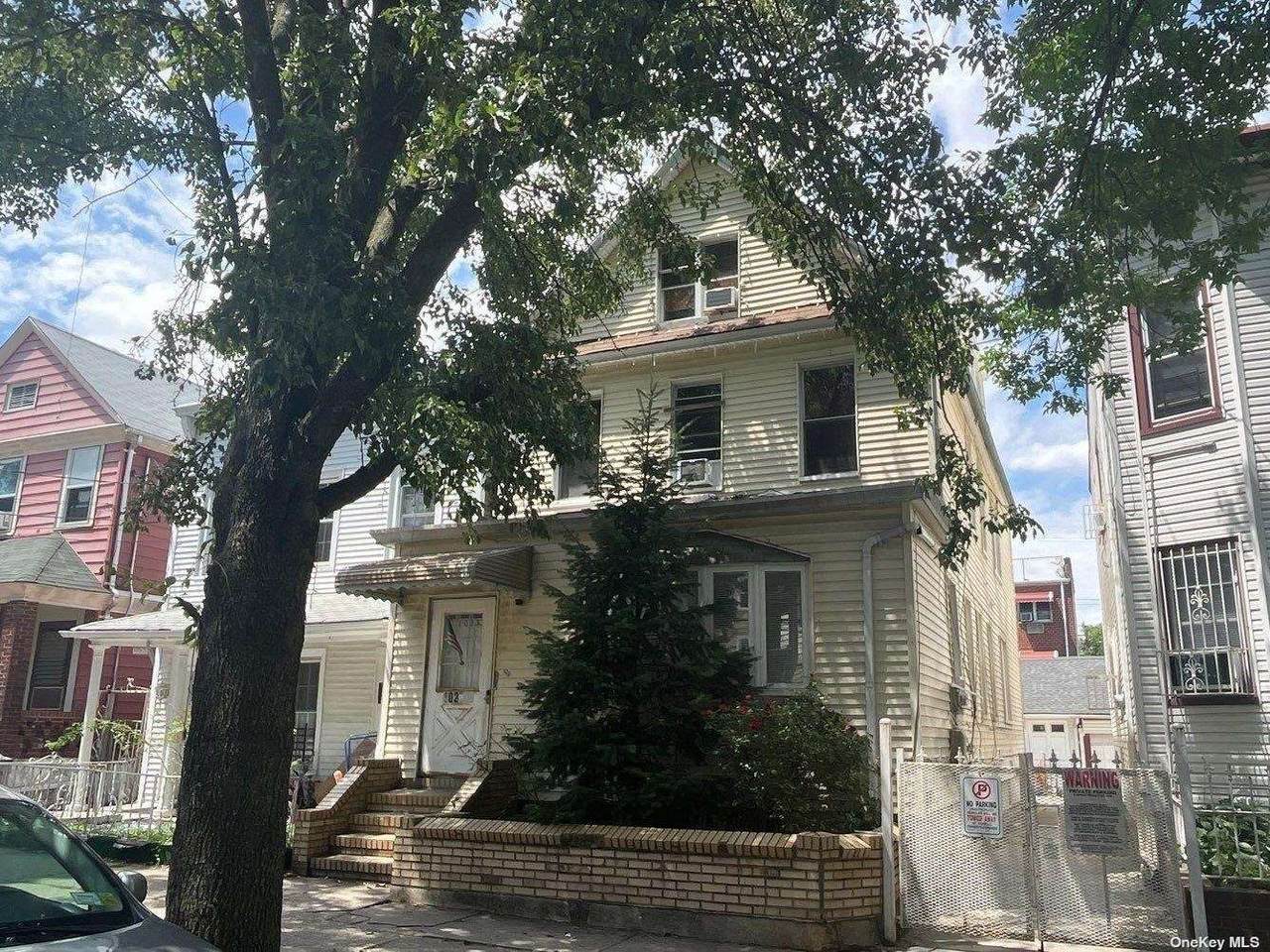 102-33 46th Avenue - Photo 1
