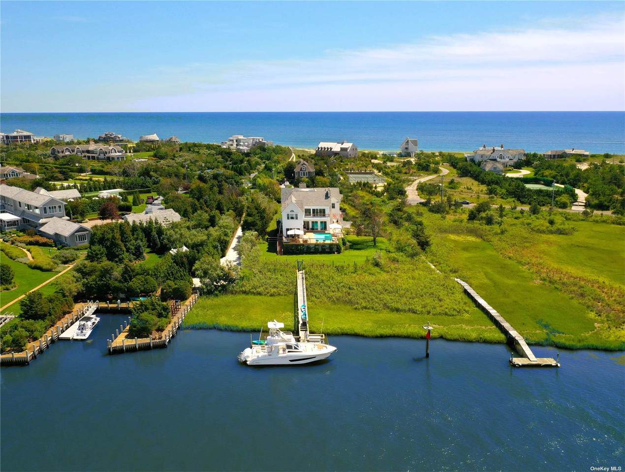 157 Dune Road - Photo 1