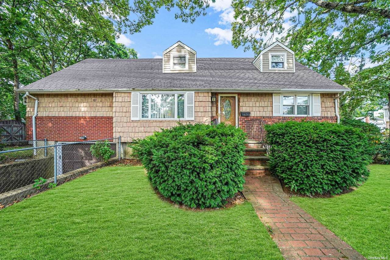 1430 Clark Street - Photo 1