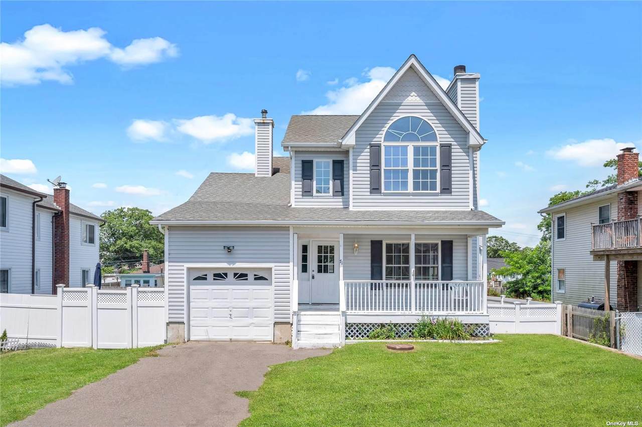 71 Lombardy Drive - Photo 1