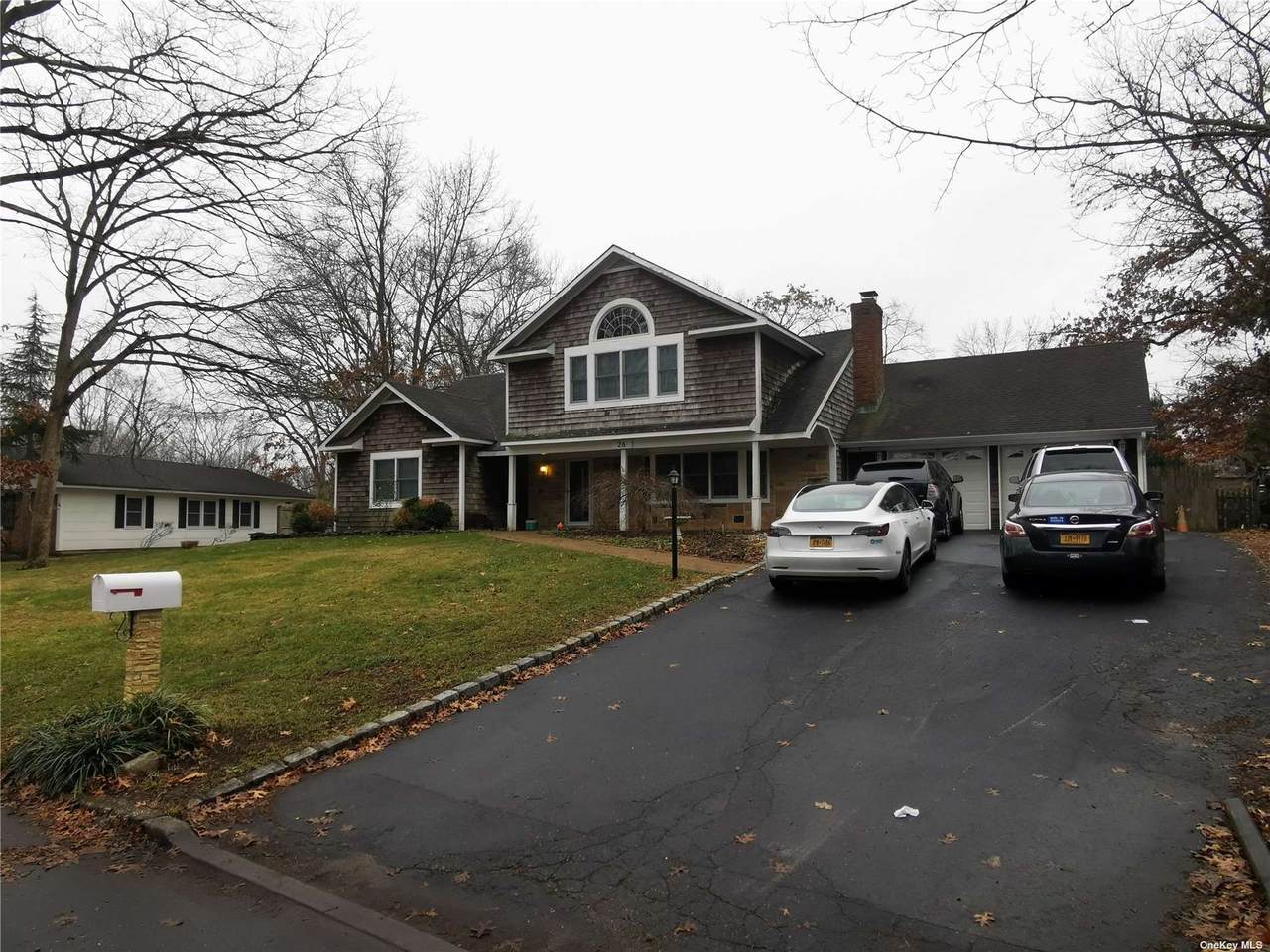 26 Sedgewick Lane - Photo 1