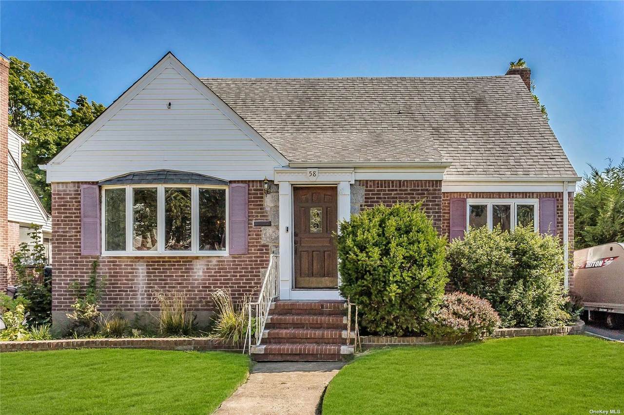 58 Morris Avenue - Photo 1