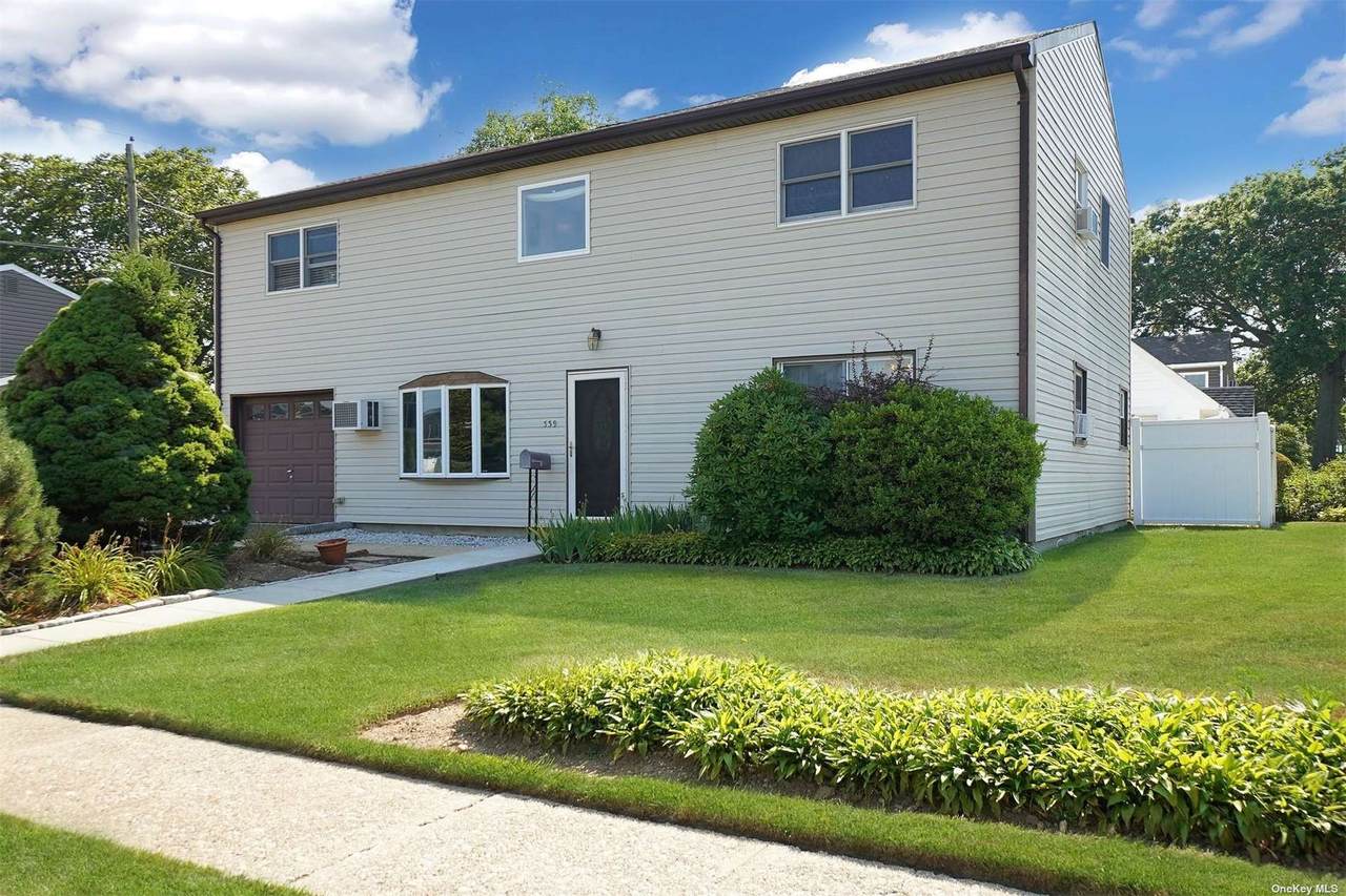 339 Herbert Place - Photo 1