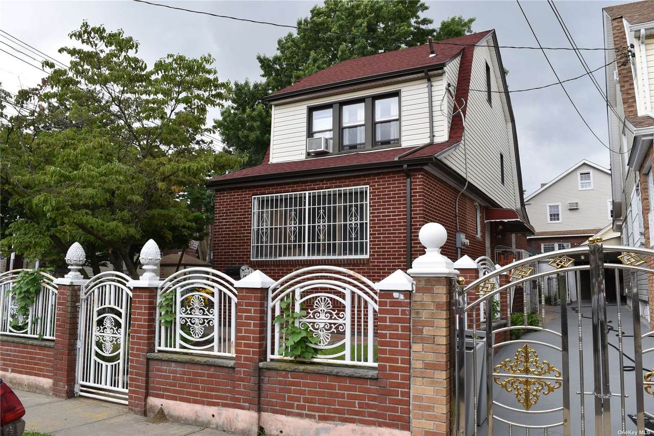 161-01 85 Avenue - Photo 1