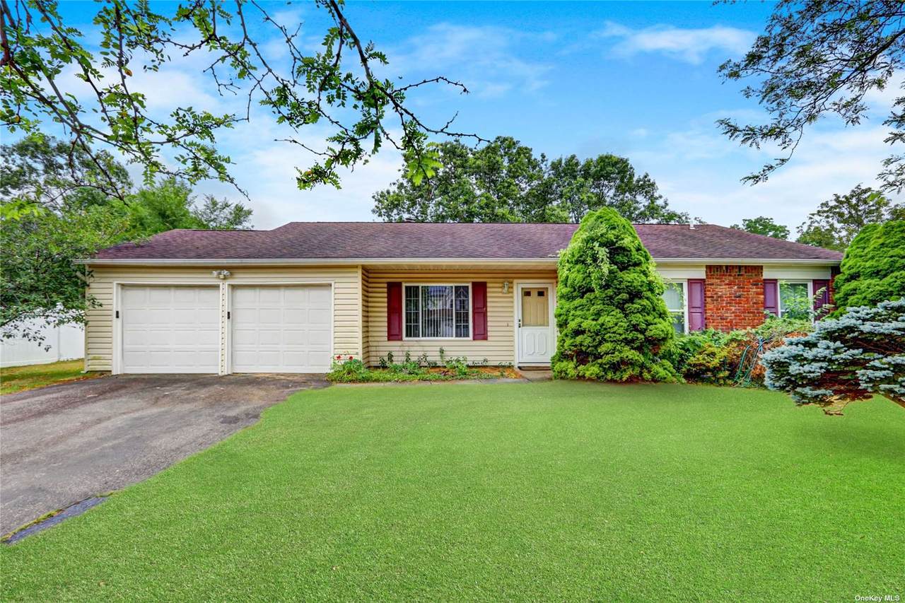 16 Inverness Road - Photo 1