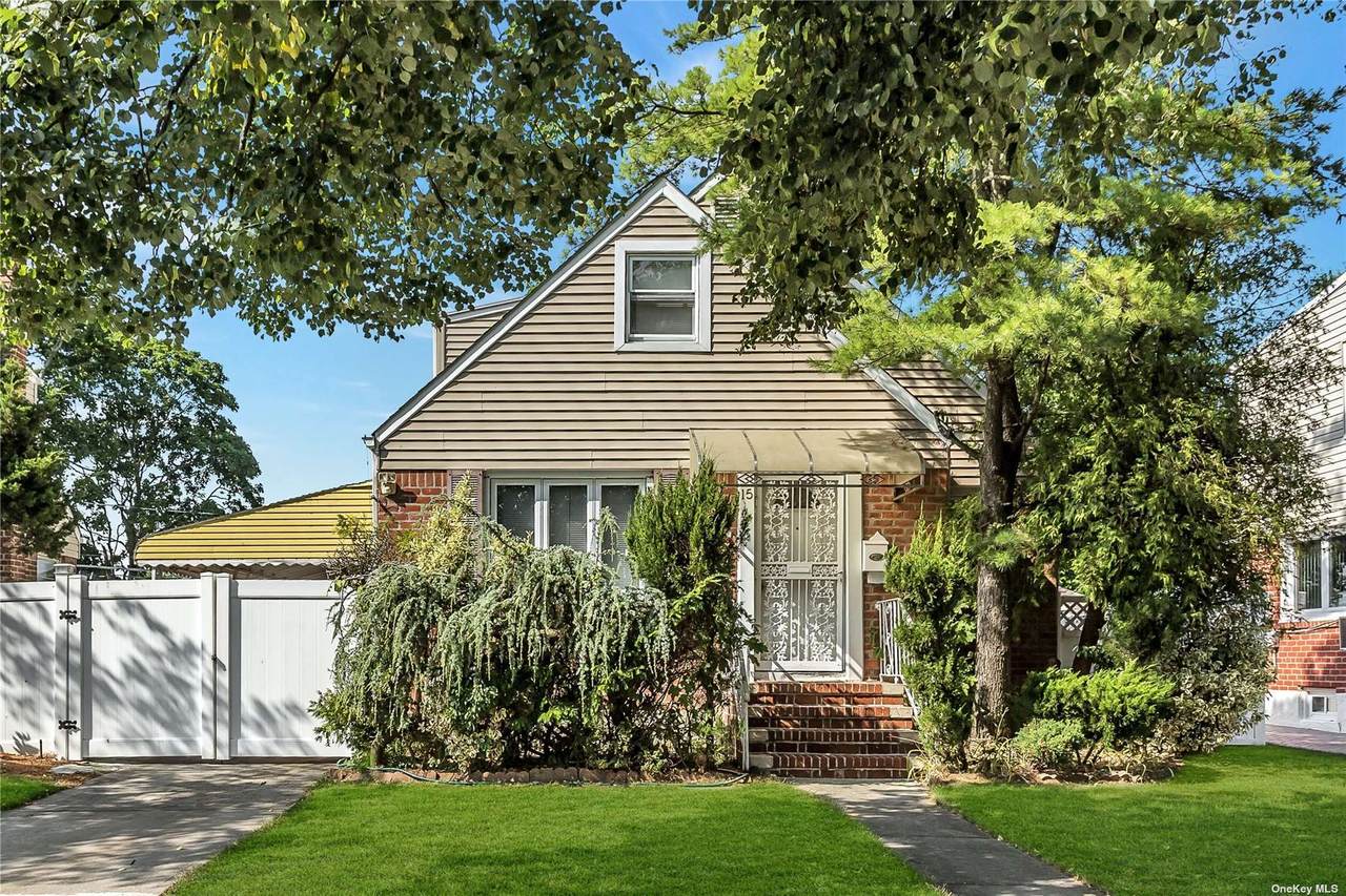 15 Jackson Avenue - Photo 1
