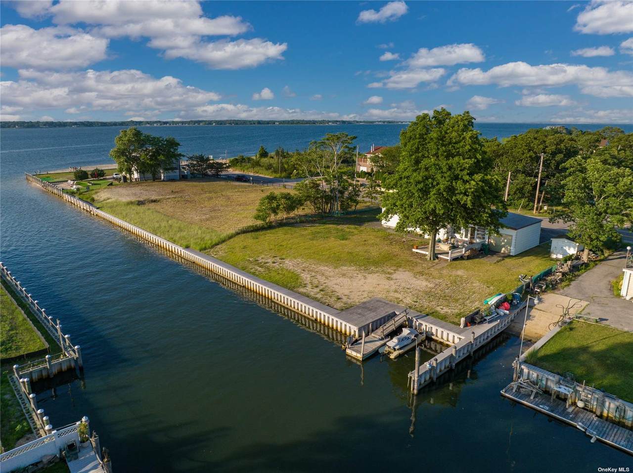283 Longneck Boulevard - Photo 1