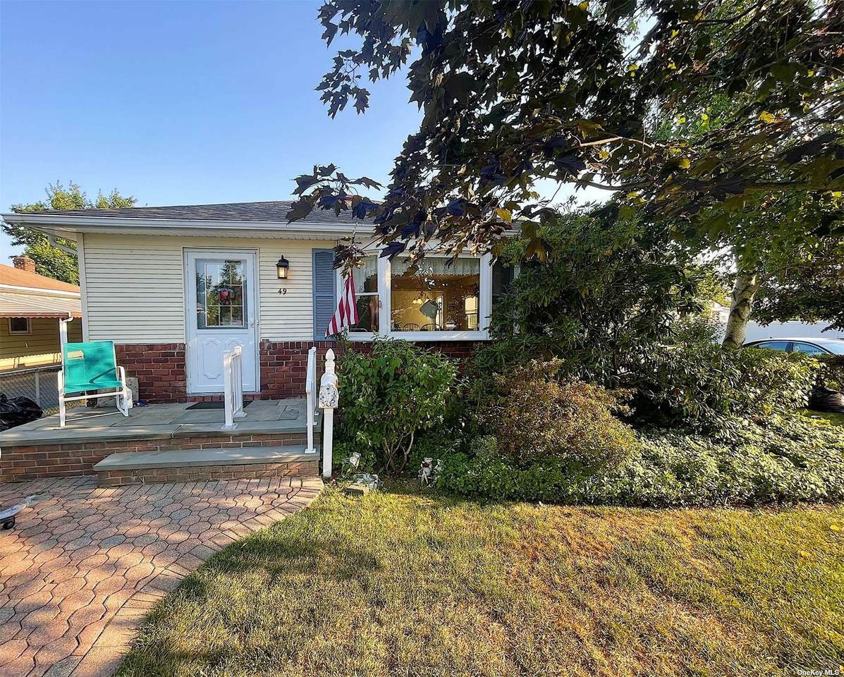 49 Sherman Avenue - Photo 1