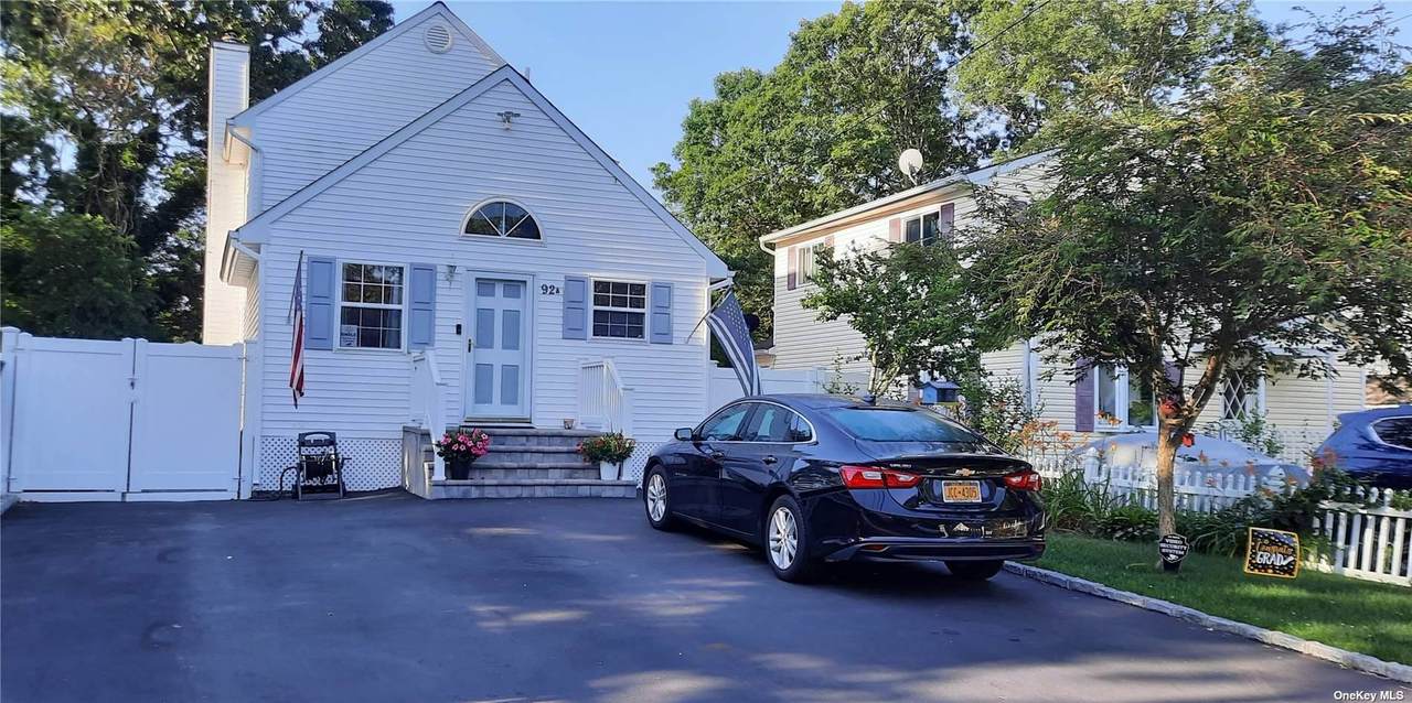 92A Wood Avenue - Photo 1