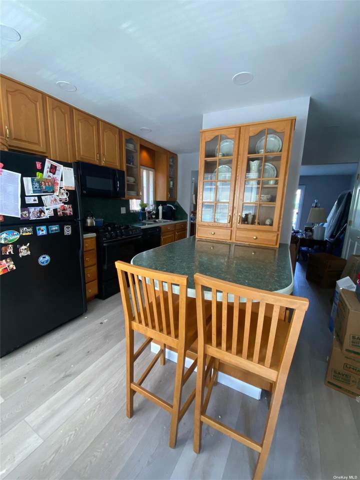 9-30 130th Street - Photo 1