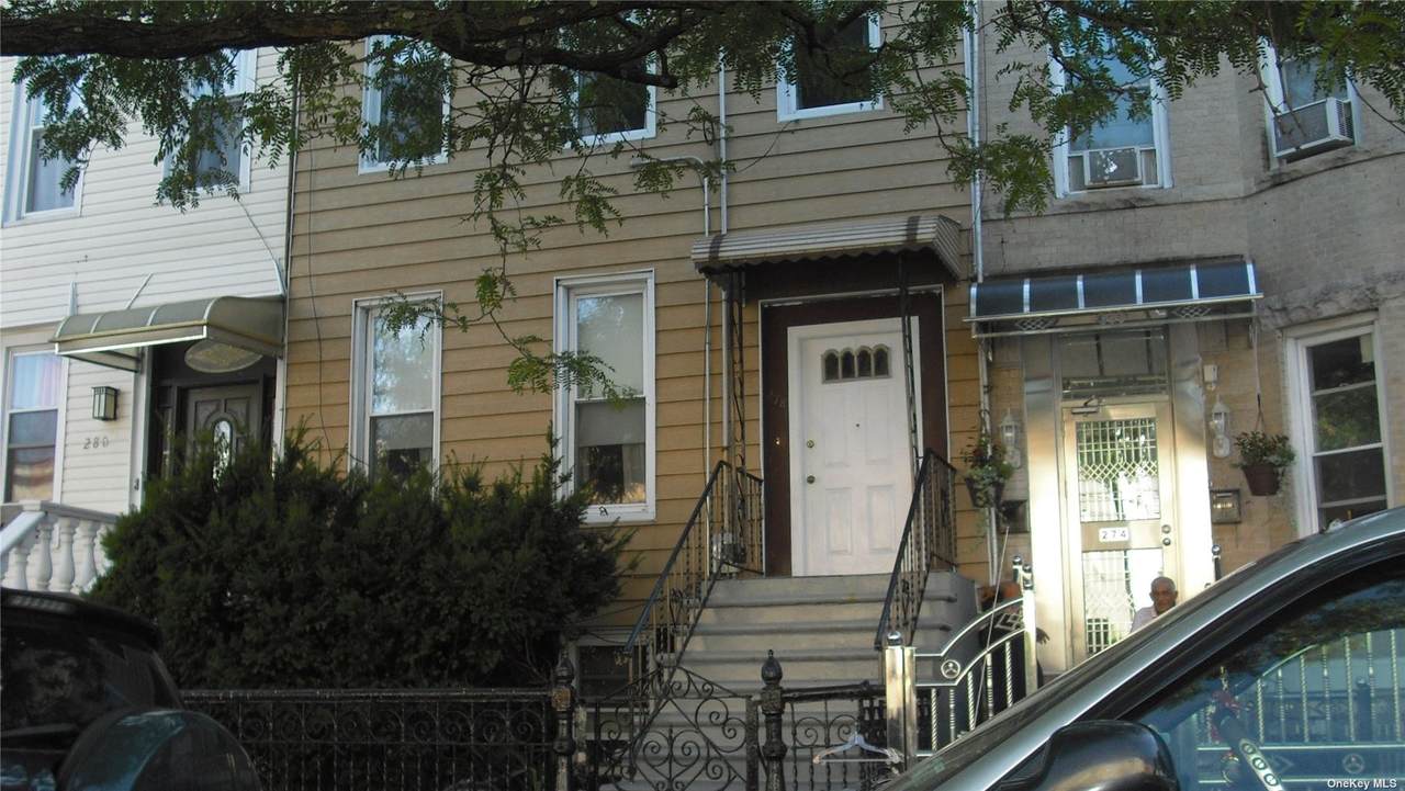 278 Hemlock Street - Photo 1
