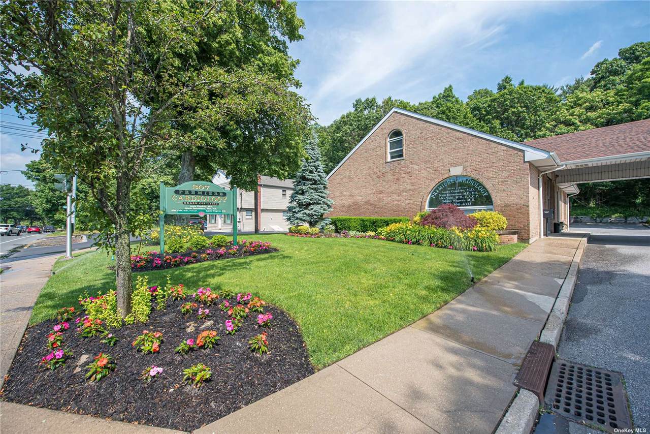 307 Main Street - Photo 1