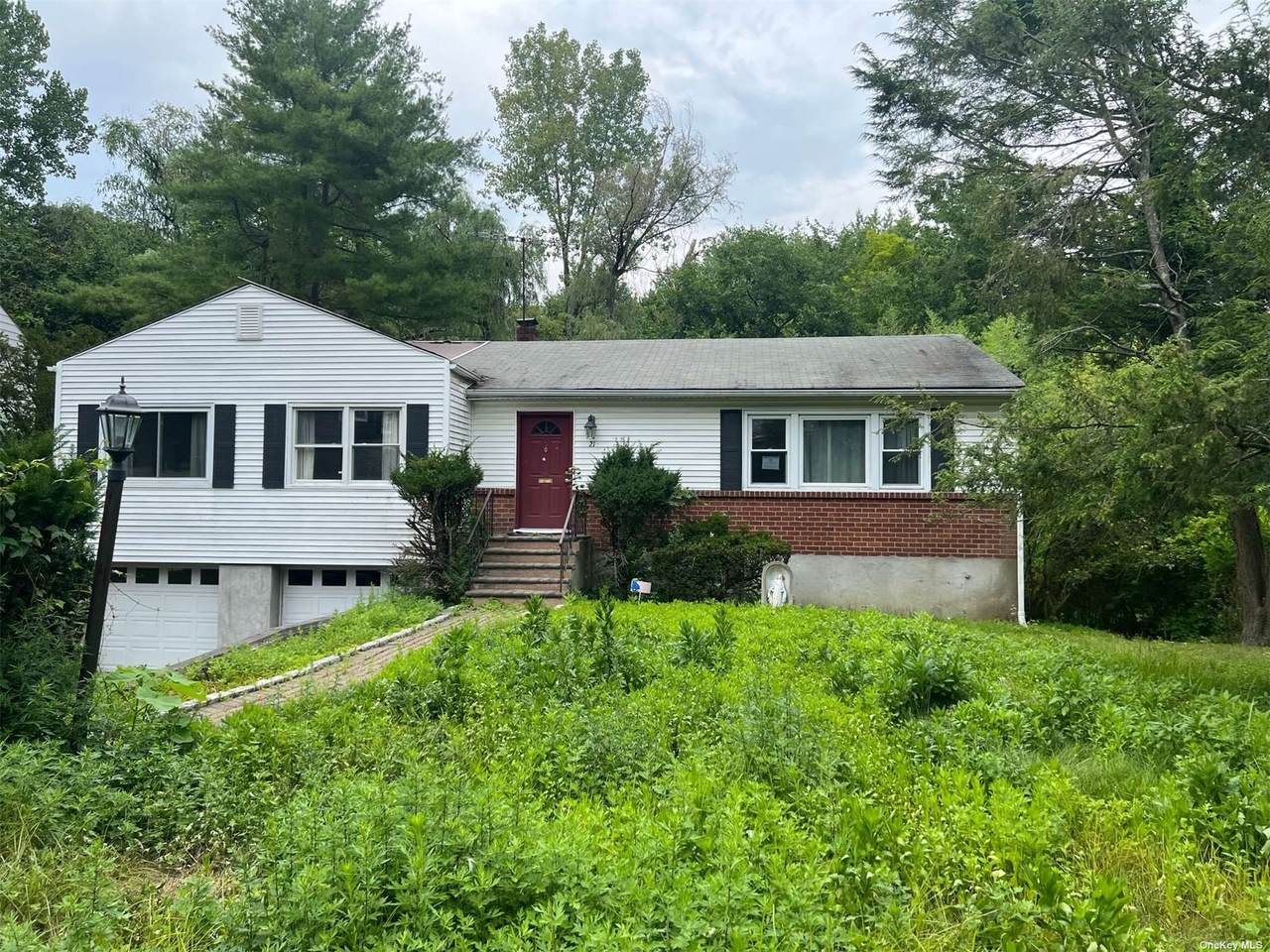 21 Maplewood Road - Photo 1