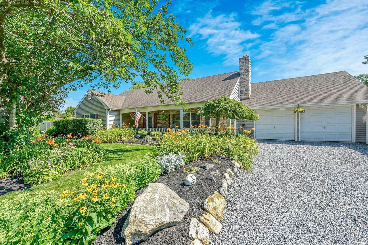 37 Millbrook Drive - Photo 1